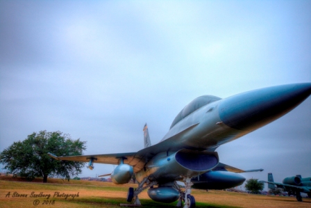 f16_falcon1.jpg